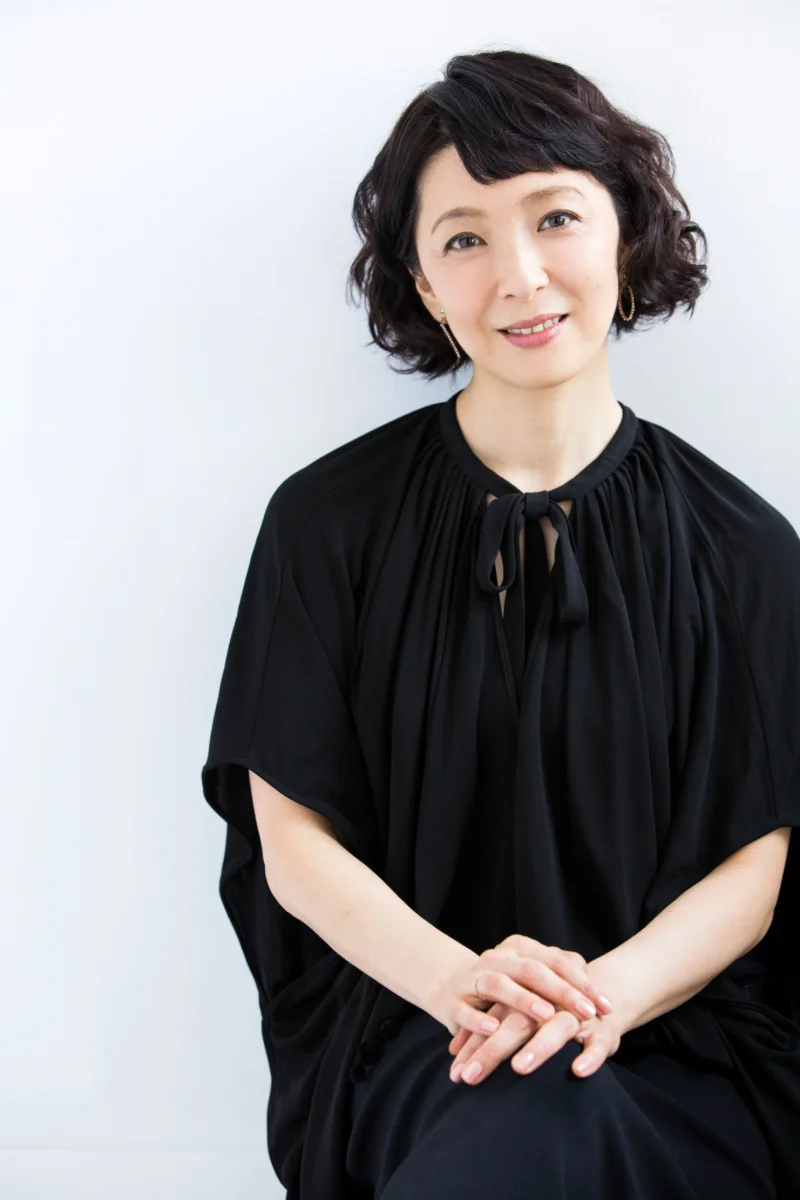 50代後半の有森也実の笑顔