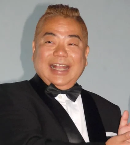 2016年52歳頃の出川哲朗