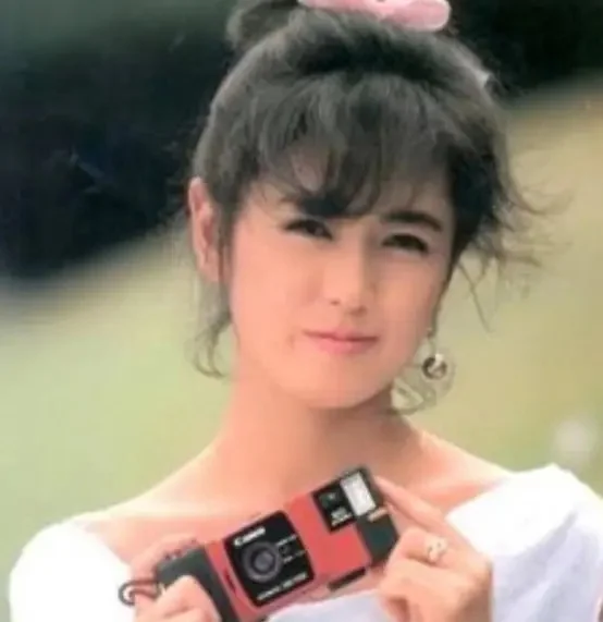藤谷美和子の若い頃のCM出演シーン