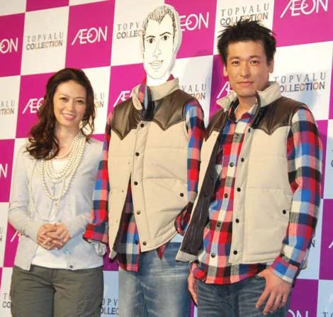 辺見えみりの33歳のイベントでの装い