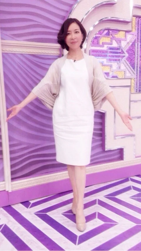 2015年51歳の真矢ミキ 白い衣装