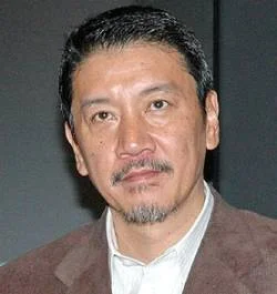 奥田瑛二の中年期のポートレート