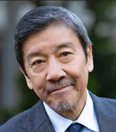 奥田瑛二の現在のダンディな姿