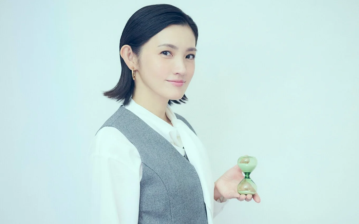 43歳の星野真里のインタビュー写真