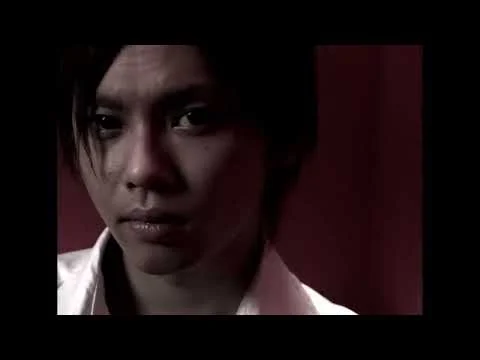 2003年22歳で夢物語を歌う今井翼