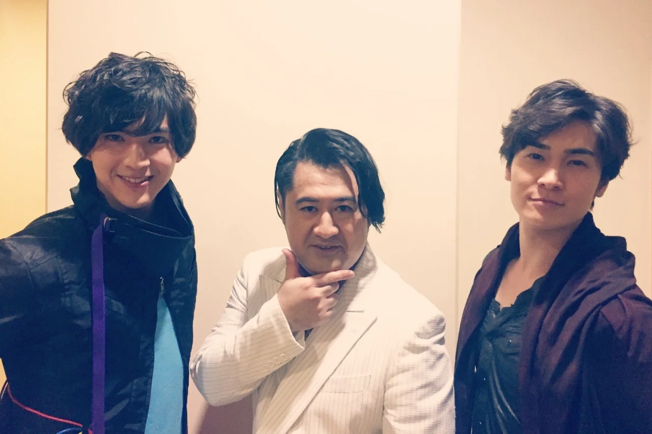 43歳の小手伸也とエグゼイド共演者