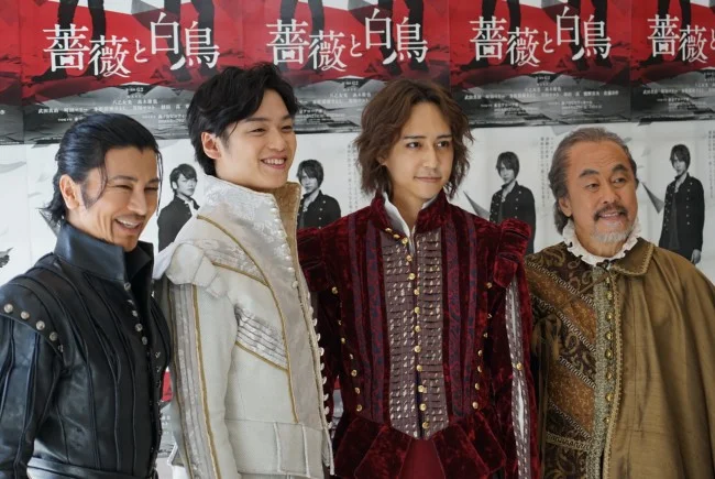 2018年舞台『薔薇と白鳥』出演時の武田真治