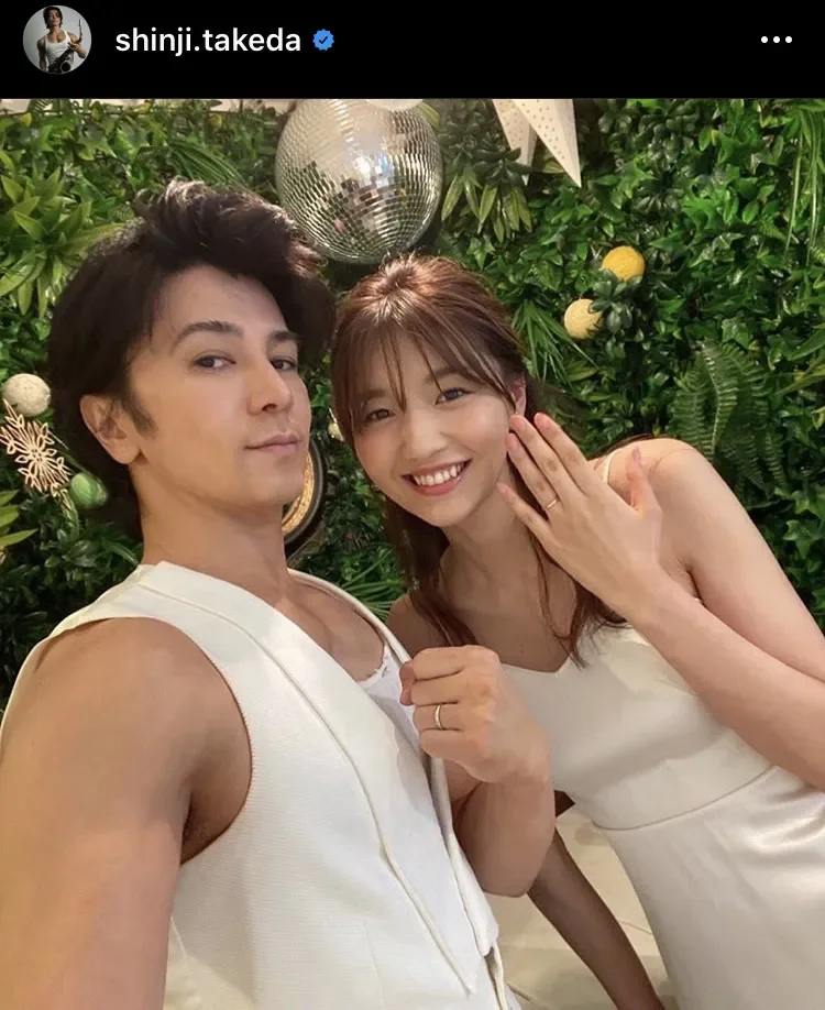 妻の静まなみと武田真治の夫婦写真