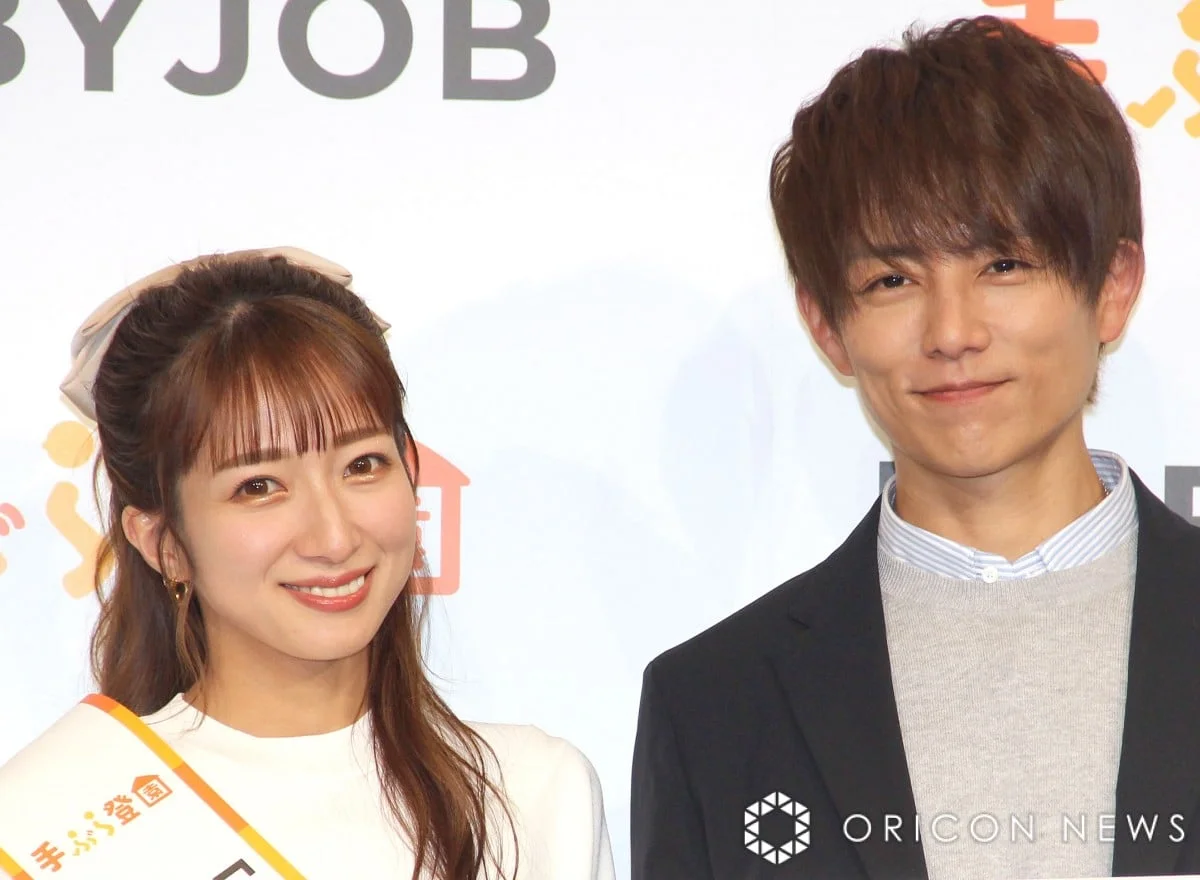第5子妊娠報告記事に掲載された辻希美と杉浦太陽