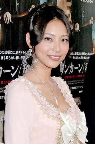 2012年の映画リンカーン秘密の書のイベントに出席した27歳の相武紗季