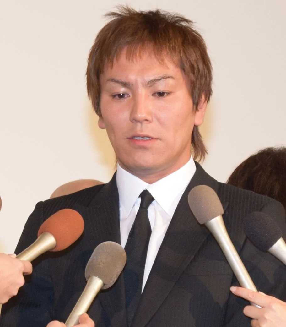 2017年、活動再開にあたりコメントを発表した狩野英孝さん(35歳)