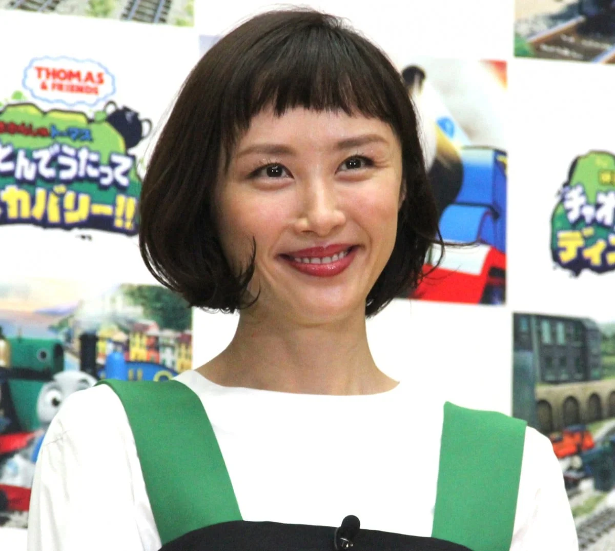 42歳のイベントに登場した山口もえ