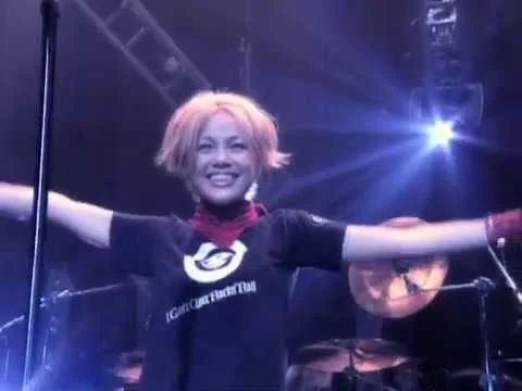 相川七瀬 1999 24歳 Heat of the night MV