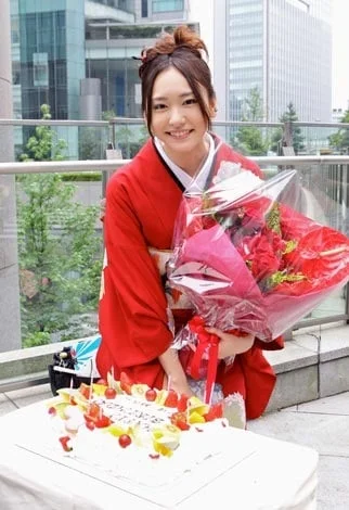 新垣結衣 2011-06 23歳 全開ガールなどのドラマとモデル活動