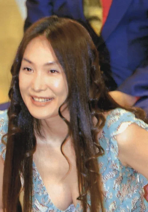 2002年NHKまんてん制作発表の浅野温子 41歳