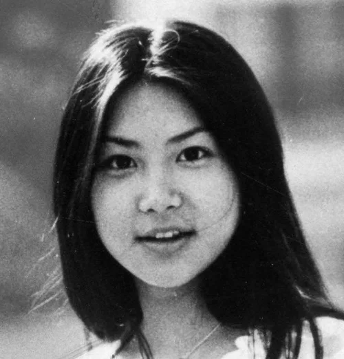 1978年撮影 16〜17歳頃の浅野温子 西日本新聞社のアーカイブ写真
