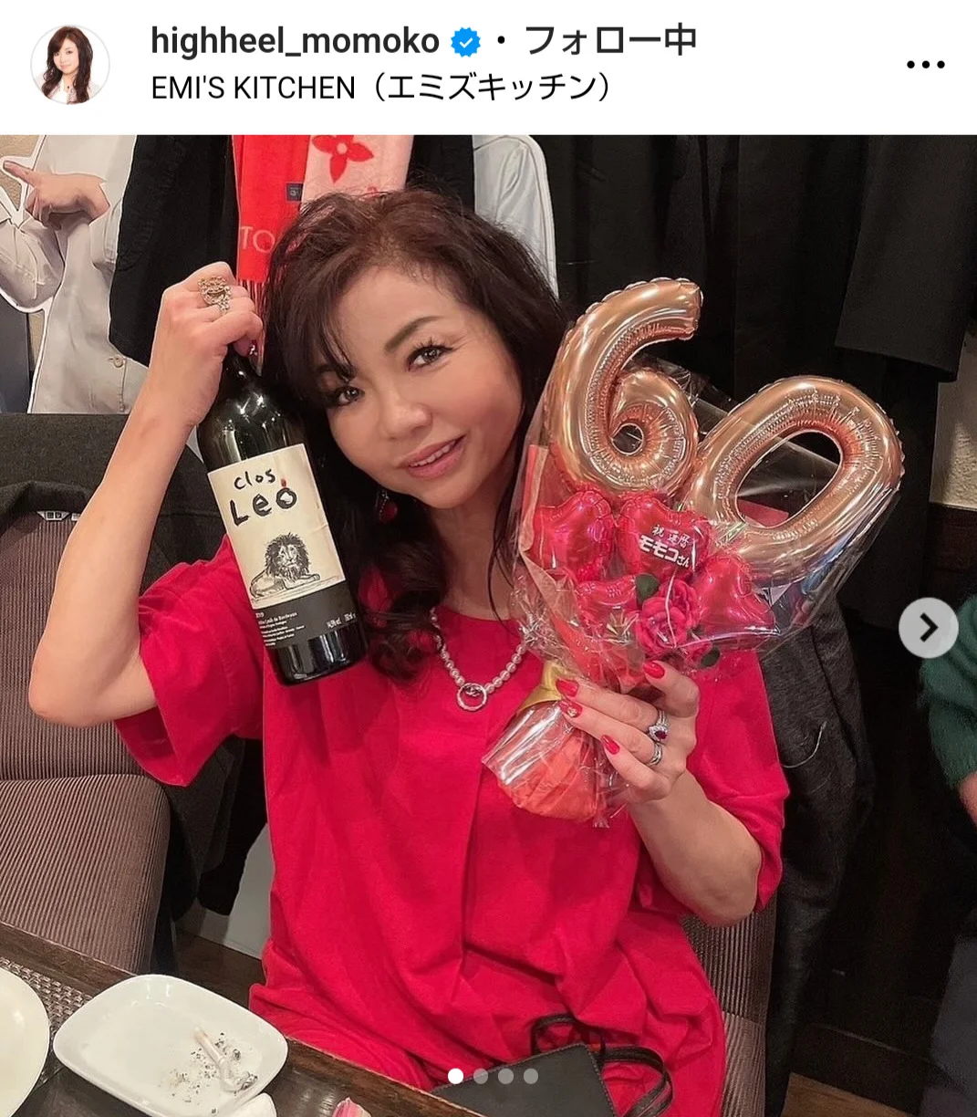 2024年の還暦祝いで撮影されたハイヒールモモコ