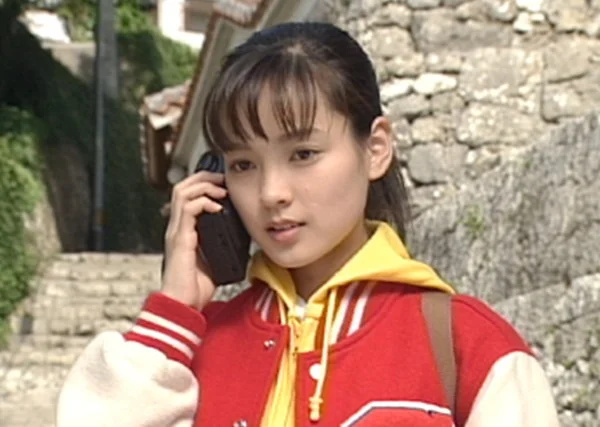 国仲涼子 2001年21〜22歳 ちゅらさんと五瓣の椿からCMへ(20歳〜22歳)