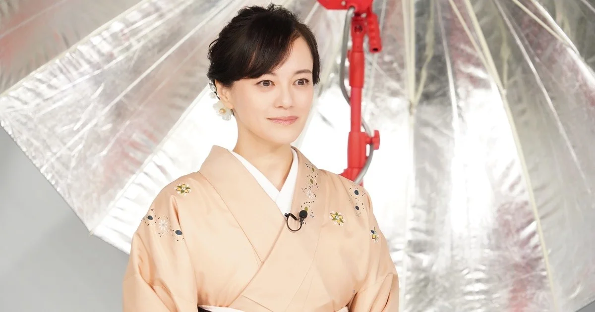 2021年のテレビ出演で着物姿を見せた牧瀬里穂