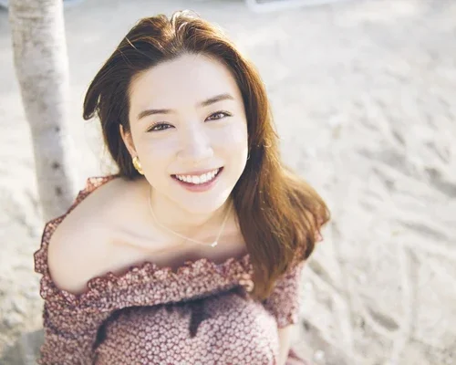 2018年9月撮影の初写真集「moment」に収録された永野芽郁の笑顔