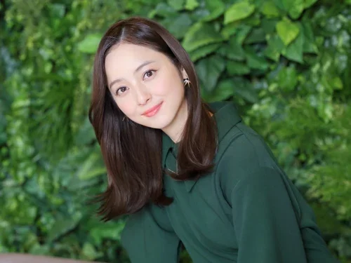 2024年1月35歳の佐々木希 アイのない恋人たちインタビュー