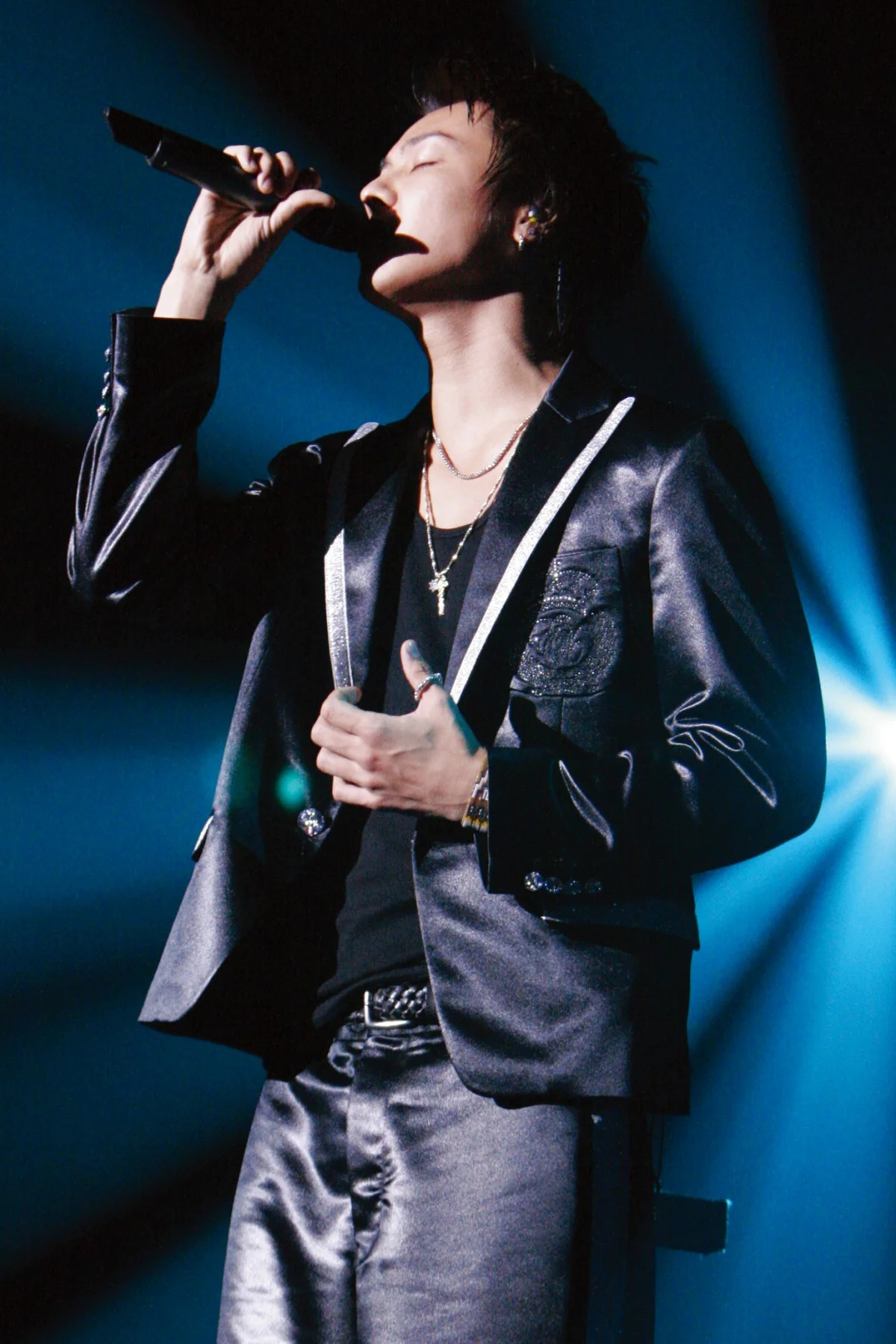 2006年のEXILEボーカルオーディションで歌うTAKAHIRO