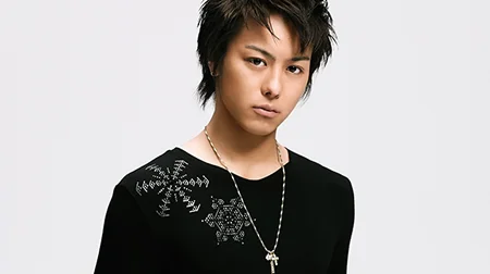 2006年のEXILE TAKAHIRO公式ポートレート
